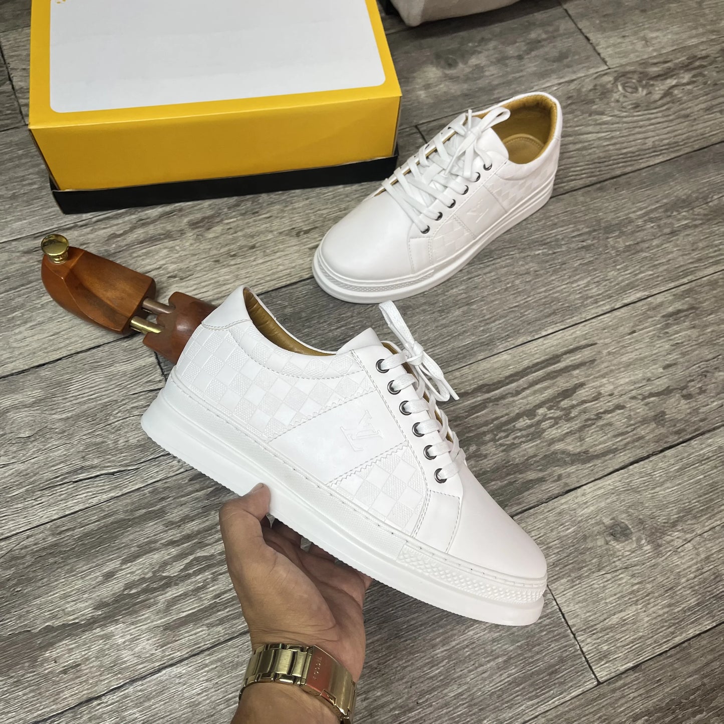 Baskets BLANC